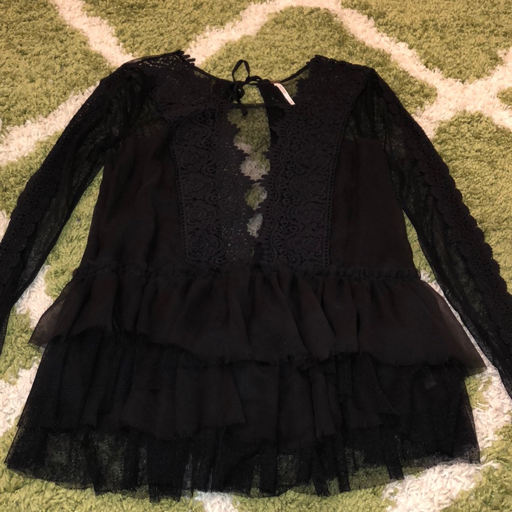 Black LIMITED EDITION Free People Top size Small